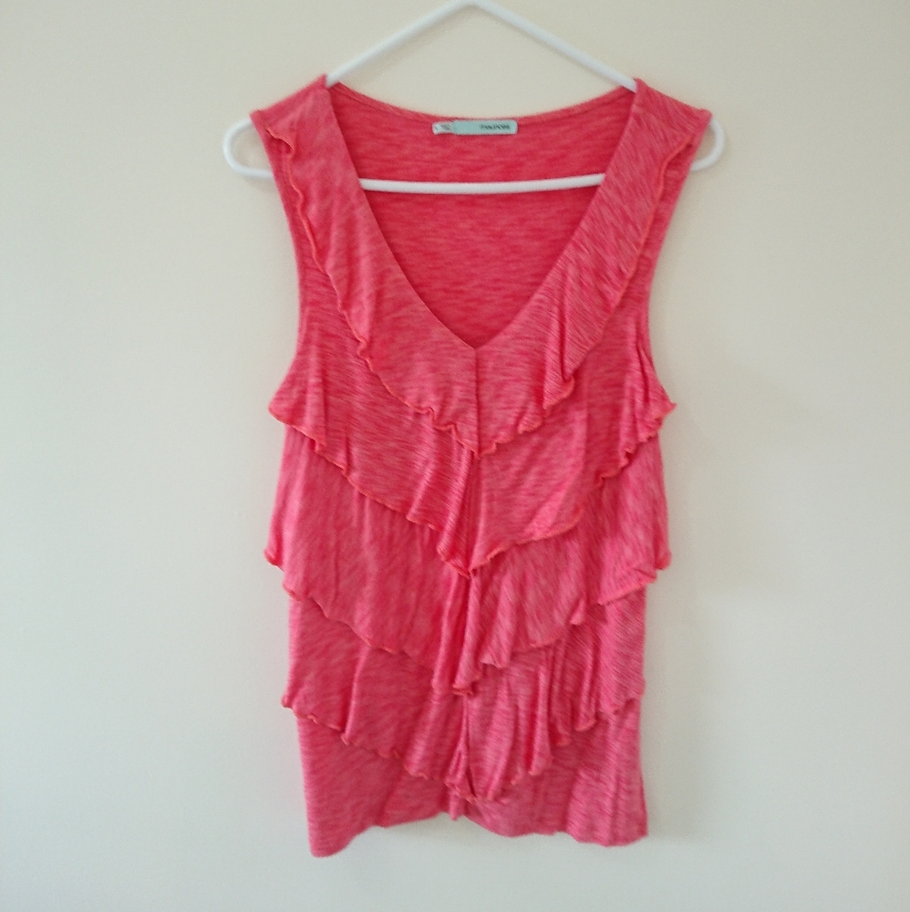 Ruffle tank